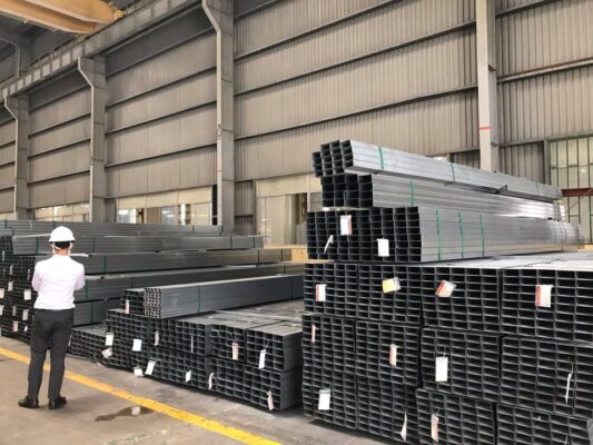 Cửa hàng sắt hộp gần nhất: Các sản phẩm được nhập tại các nhà máy uy tín, có chứng từ rõ ràng.