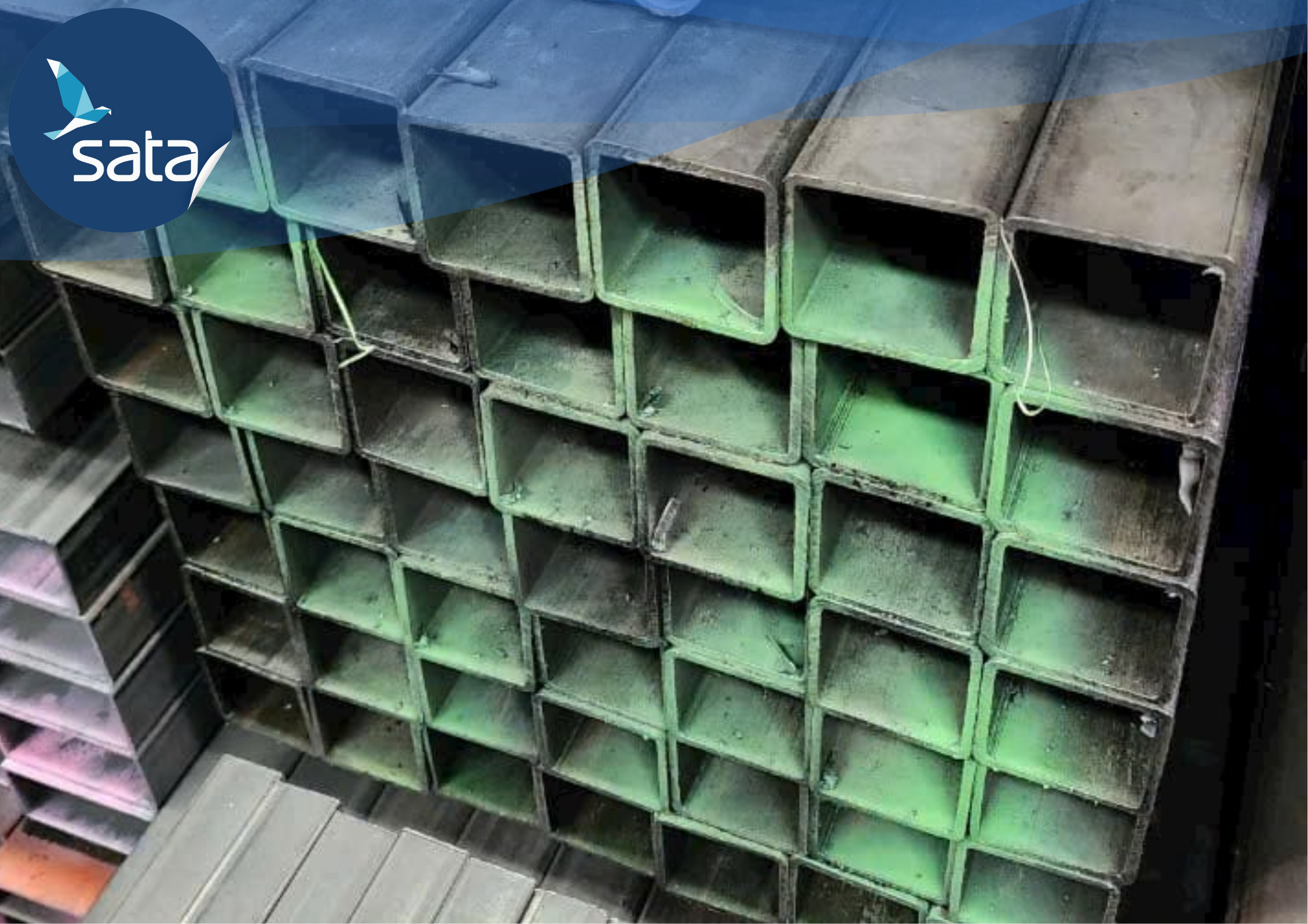 Sắt hộp vuông 4 Sắt hộp vuông 4