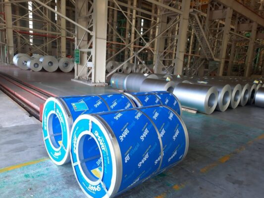 lựa chọn phổ biến nhờ chất lượng bền đẹp, khả năng chống ăn mòn và màu sắc đa dạng