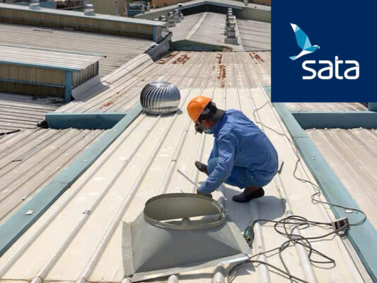 Xác định vị trí lắp đặt thích hợp: nơi tập trung khí nóng, khí ẩm như đỉnh mái nhà, trung tâm mái tôn.