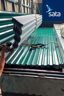 Khi mua, bạn sẽ nhận được hóa đơn giá trị gia tăng (VAT) từ đại lý uy tín, ghi rõ thông tin sản phẩm, mã số lô, và thông tin nhà cung cấp. Đây là cơ sở để khiếu nại nếu phát hiện hàng giả.