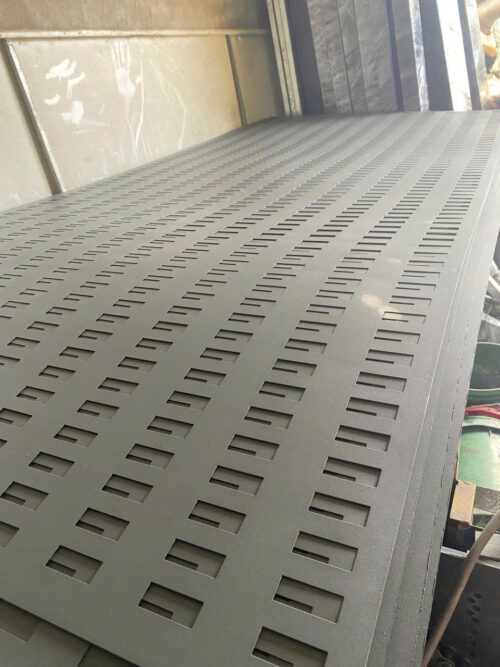 Tôn lỗ mạ kẽm