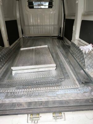 Tôn lỗ dày 1mm - 0.5mm