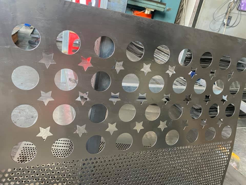 inox đục lỗ 1 inox đục lỗ