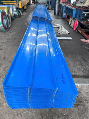 Tôn Cliplock 980 là tên gọi của loại tôn Cliplock có khổ hữu dụng (chiều rộng sau khi lắp đặt) là 980mm