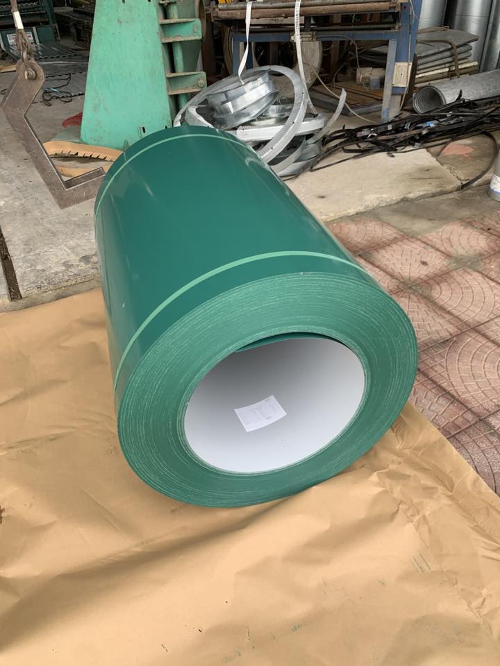Tôn màu xanh rêu 4 Tôn màu xanh rêu