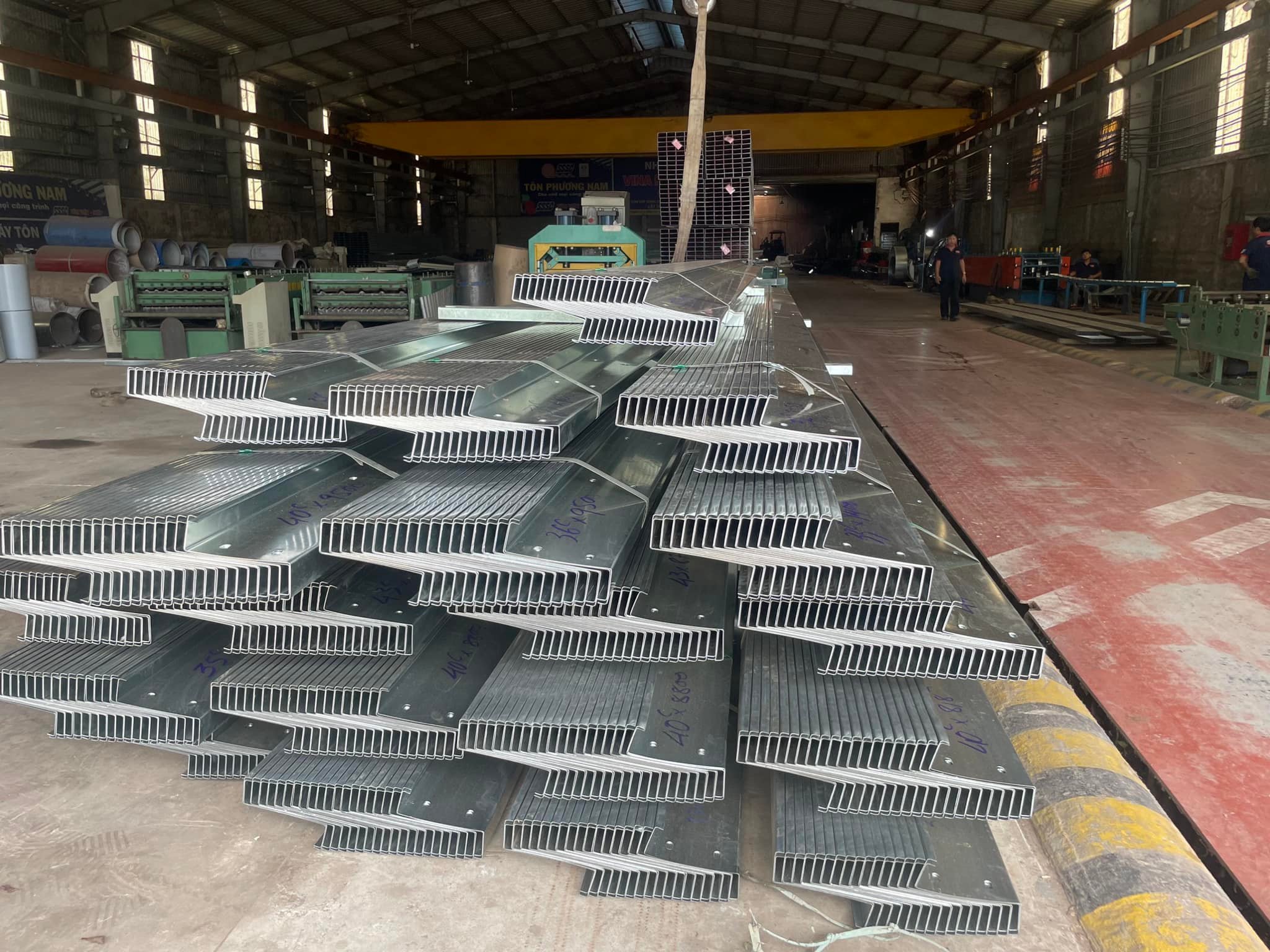 Xà Gồ Z Xà Gồ Z